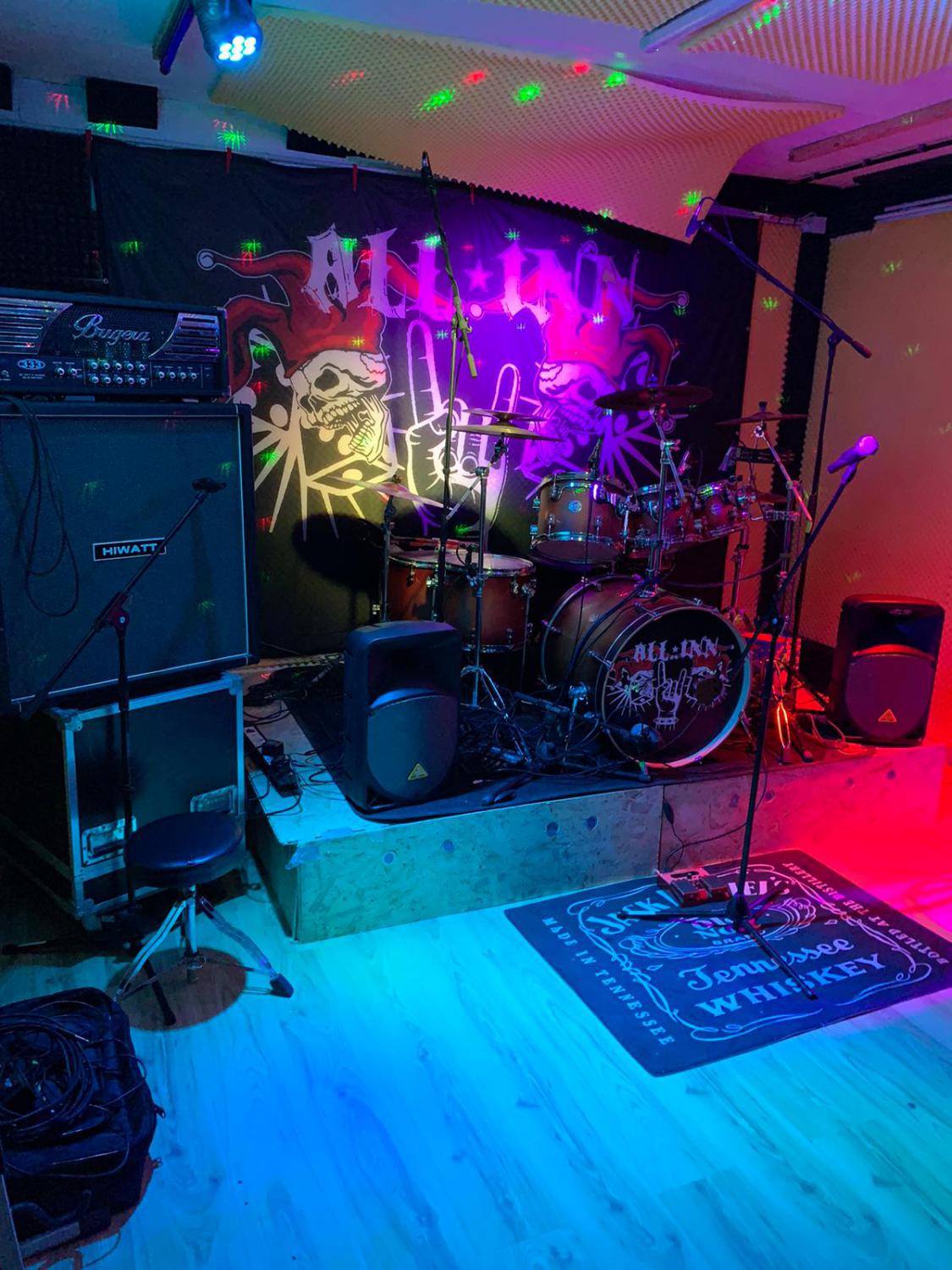 Historische Aufnahme eines Raum- oder Bühnenbereichs 19 im Musikerzentrum Rodgau